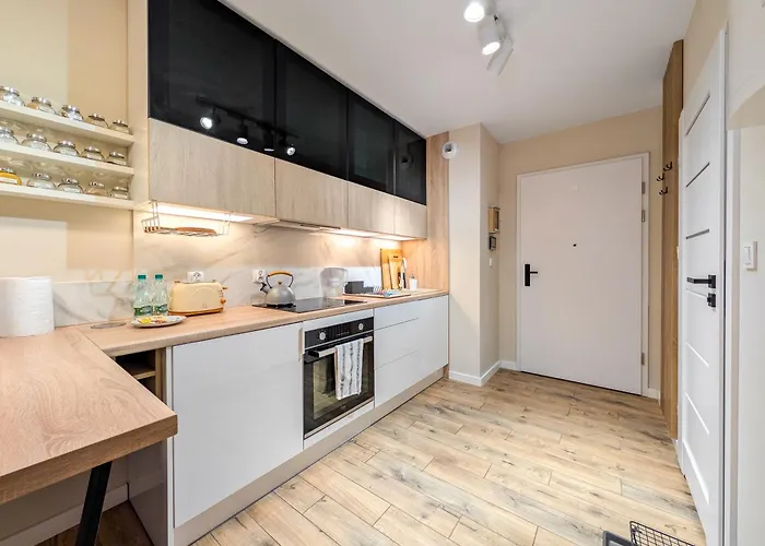 Traugutta Stylish Free Parking By Bookinghost Apartment